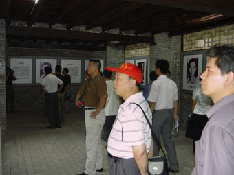 学院领导班子到贺州黄姚广西省工委旧址接受革