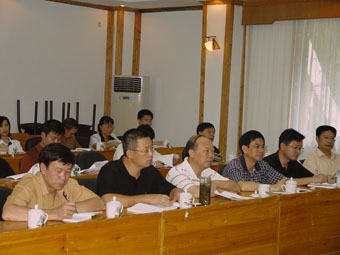 学院领导班子到贺州黄姚广西省工委旧址接受革