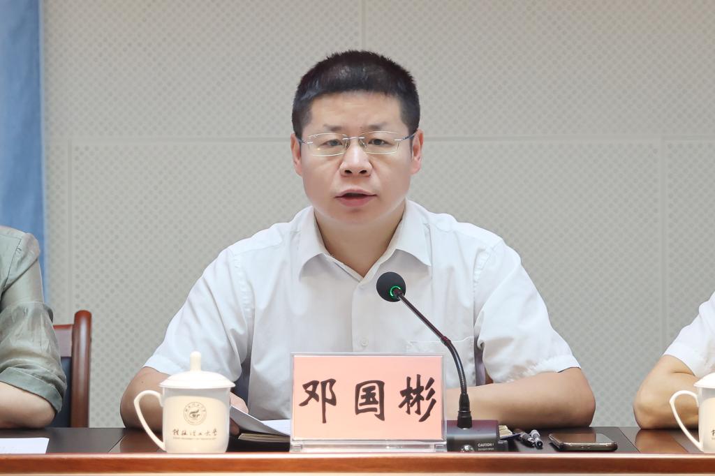我校召开2022年消防安全工作专题会