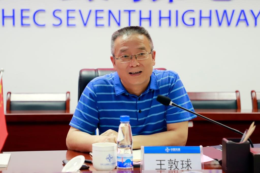 王敦球副校长带队赴南宁市开展企业调研交流