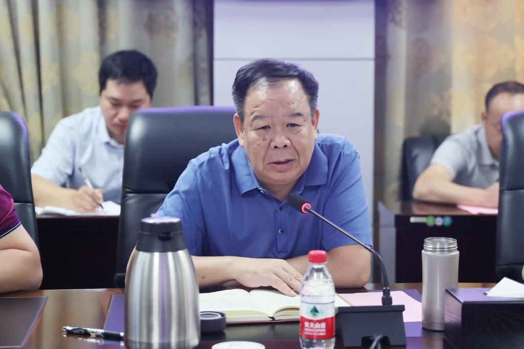 学校召开2022年秋季学期本科教学工作会议暨现代产业学院工作推进会