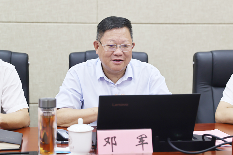 广西干部教育培训高校基地考评组来我校开展实地考评